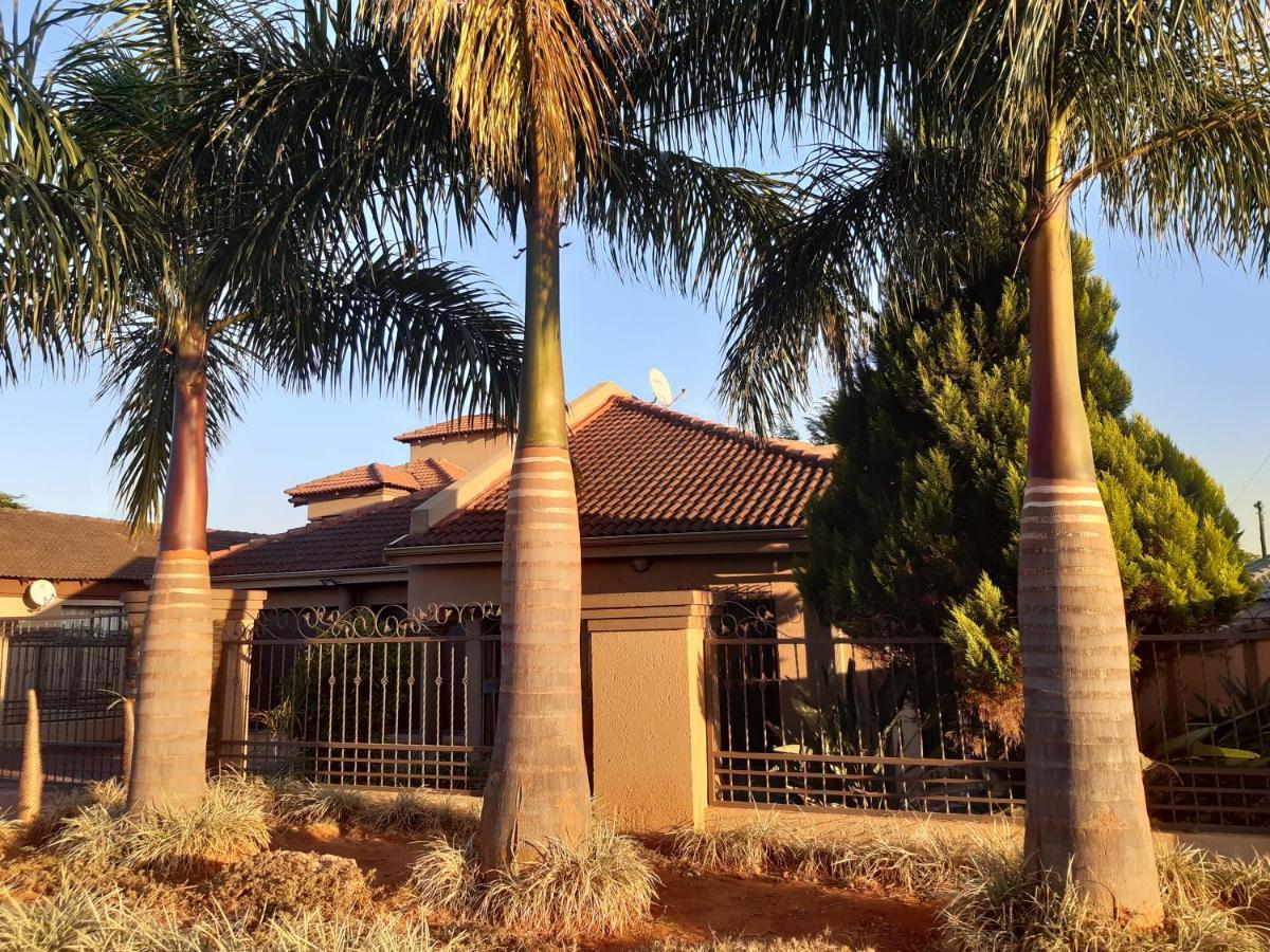 Bed and Breakfast Lullaby Pearl Luxury Tzaneen Esterno foto